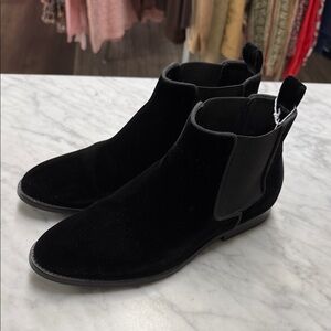Jenni Kayne Black Velvet Slip on Chelsea Boot Size 39.5